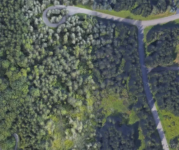 $185,000 | 7040 Whitney Farm Lane, Pompey, NY 13078