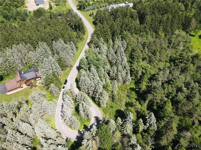 $185,000 | 7040 Whitney Farm Lane, Pompey, NY 13078