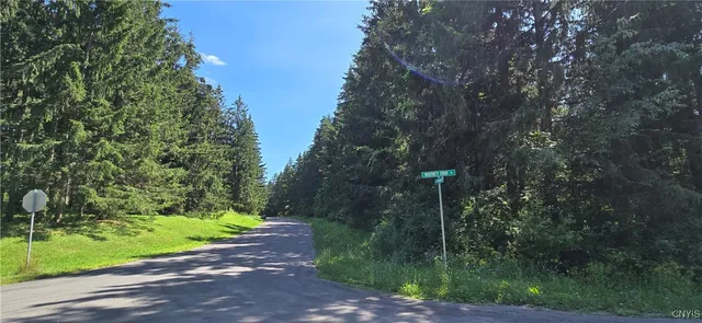 $185,000 | 7040 Whitney Farm Lane, Pompey, NY 13078