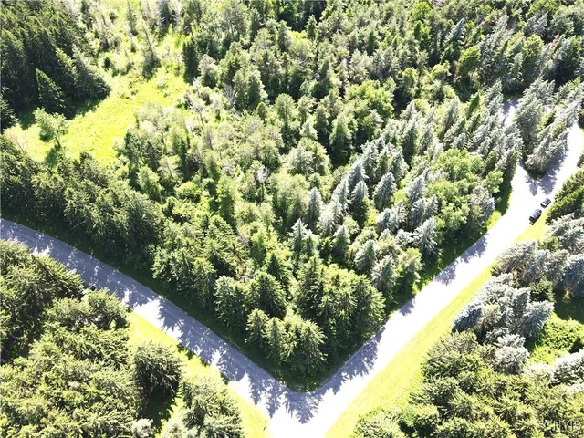 $185,000 | 7040 Whitney Farm Lane, Pompey, NY 13078