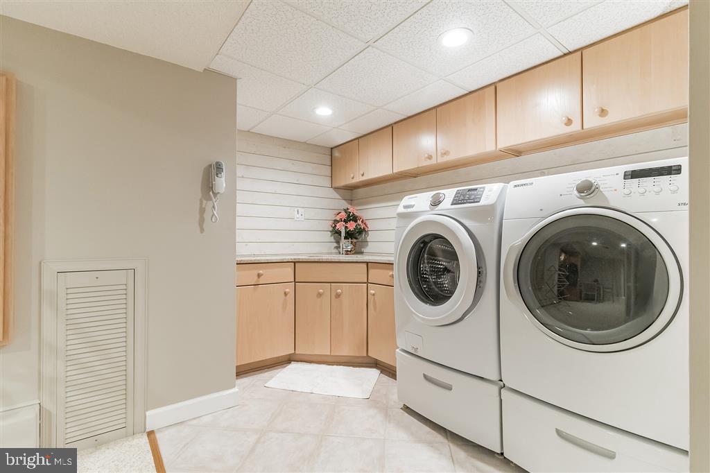 457 Beatty Road Springfield, PA 19064 - Photo 8 of 36