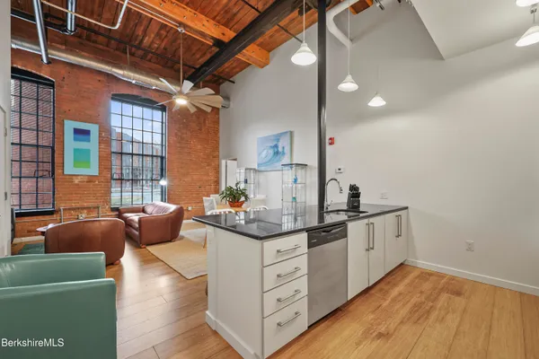 $449,900 | 160 Water Street, Unit 112, Williamstown, MA 01267