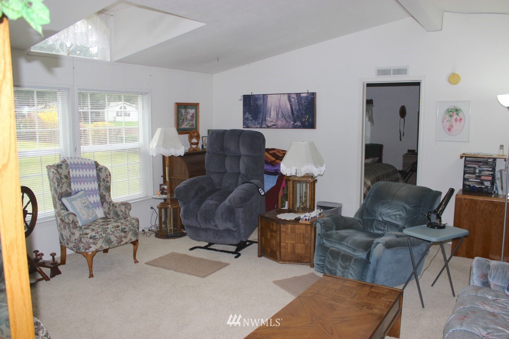 7418 197th Lane Southwest Rochester, WA 98579 - Photo 12 of 25 Gallery Image 12
