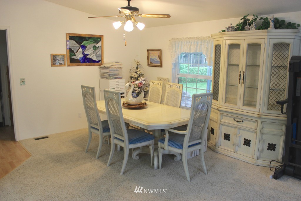 7418 197th Lane Southwest Rochester, WA 98579 - Photo 5 of 25 Gallery Image 5