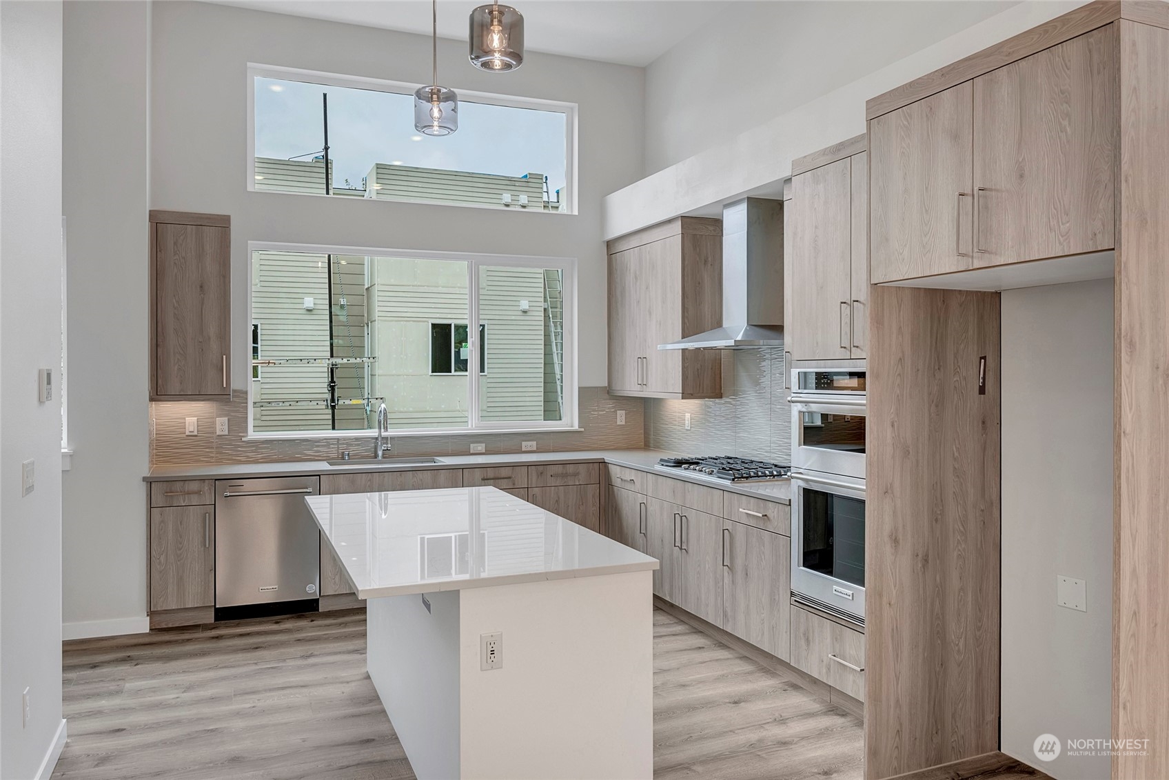 8834 Northeast 173rd Place, Unit A Bothell, WA 98011 - Photo 5 of 39 Gallery Image 5