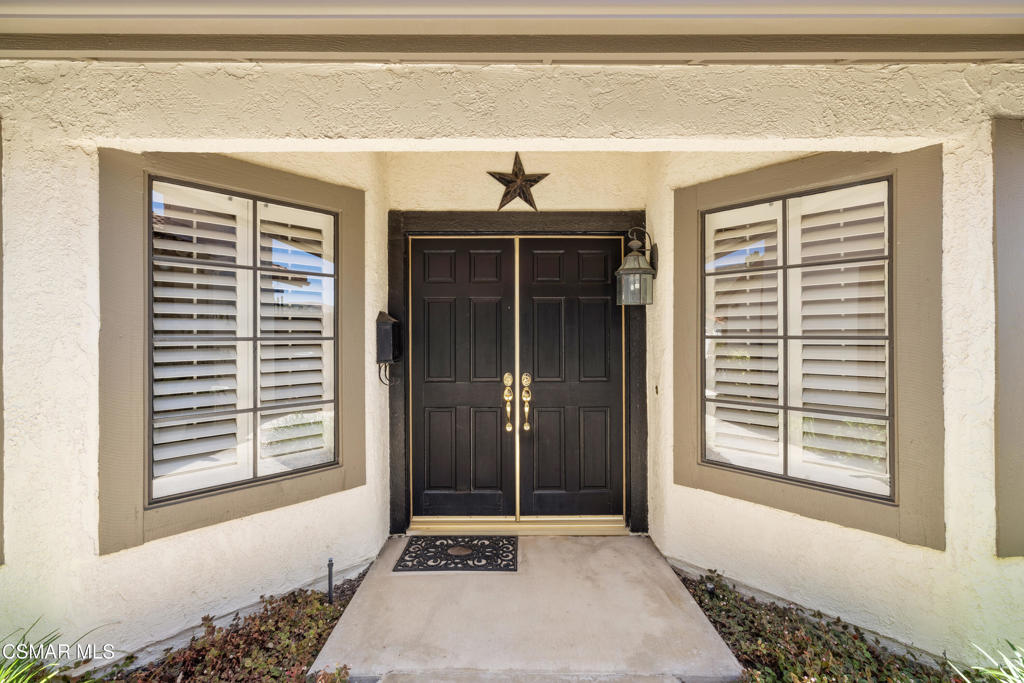 752 Wind Willow Way Simi Valley, CA 93065 - Photo 5 of 28