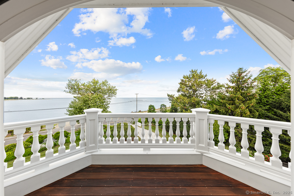 260 Hillspoint Road Westport, CT 06880 - Photo 27 of 40 a view of a deck with a yard