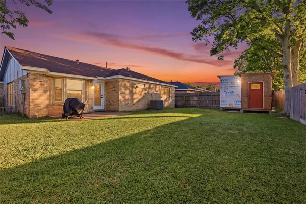 $270,000 | 5919 Ollia Circle, Pasadena, TX 77505