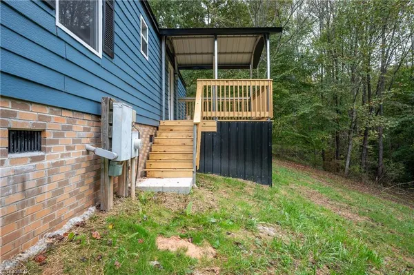 $169,900 | 157 Cedar Point Drive, Mount Airy, NC 27030
