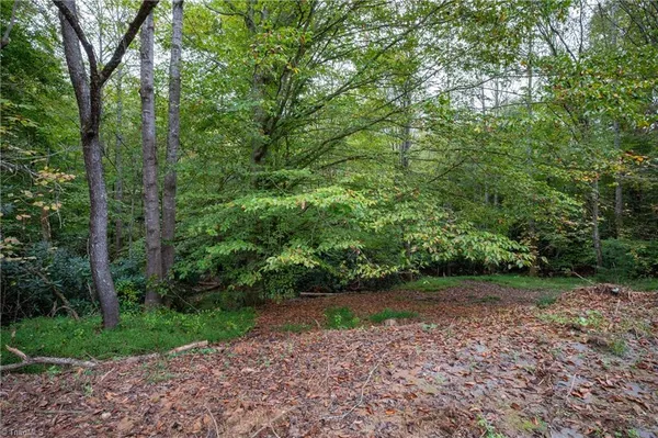 $169,900 | 157 Cedar Point Drive, Mount Airy, NC 27030