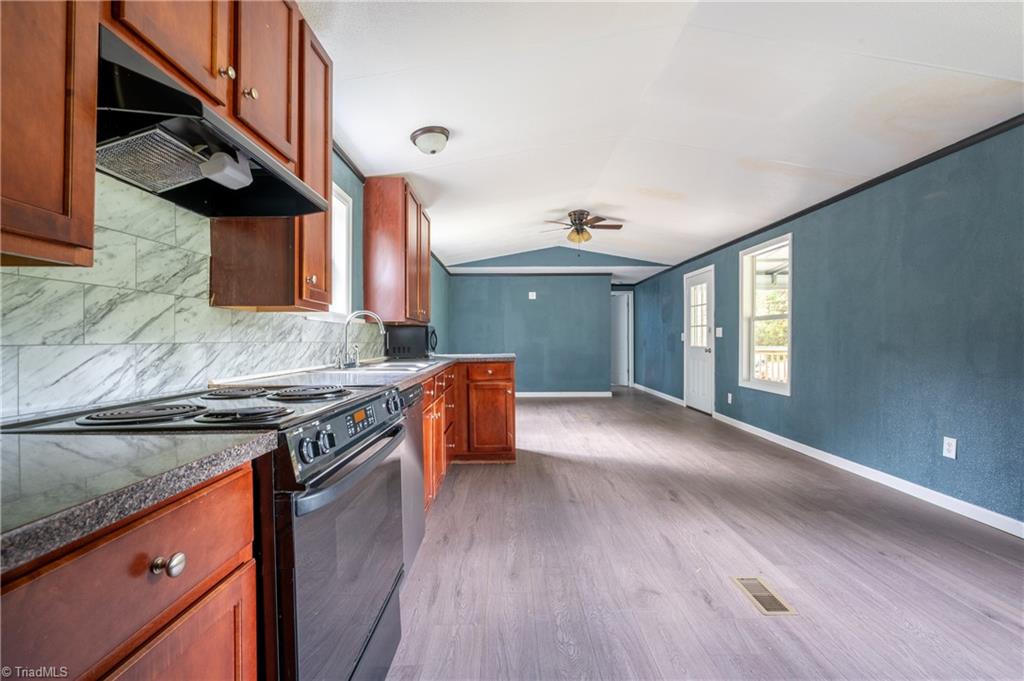 157 Cedar Point Drive Mount Airy, NC 27030 - Photo 8 of 35