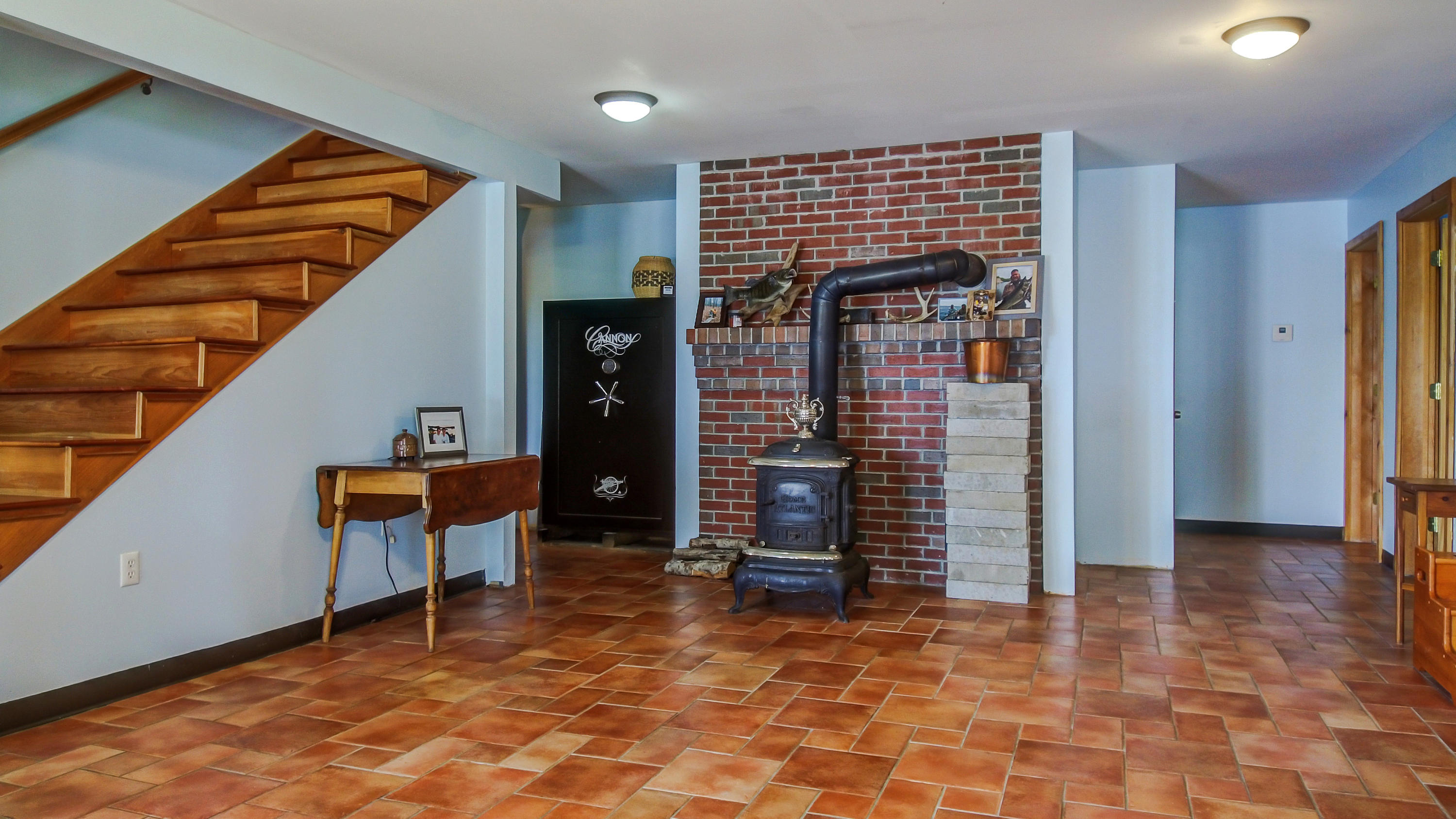 166 Birch Point Road Dedham, ME 04429 - Photo 24 of 47 Family Room