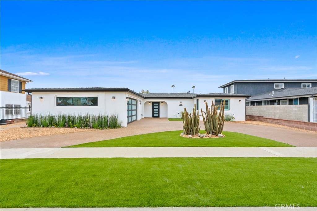 4166 West Mt Vernon Dr