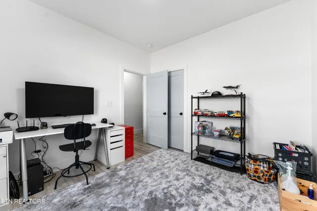 $325,000 | 3123 Linden Avenue, Knoxville, TN 37914