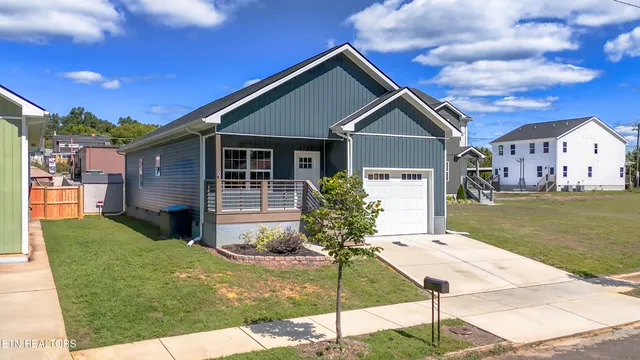 $325,000 | 3123 Linden Avenue, Knoxville, TN 37914