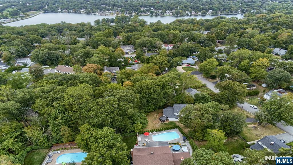 23 Erli Street Wayne, NJ 07470 - Photo 5 of 49 an aerial view of a house with yard