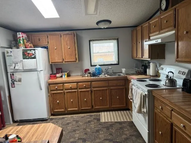 $53,800 | N116W21019 Brynwood Lane, Germantown, WI 53022