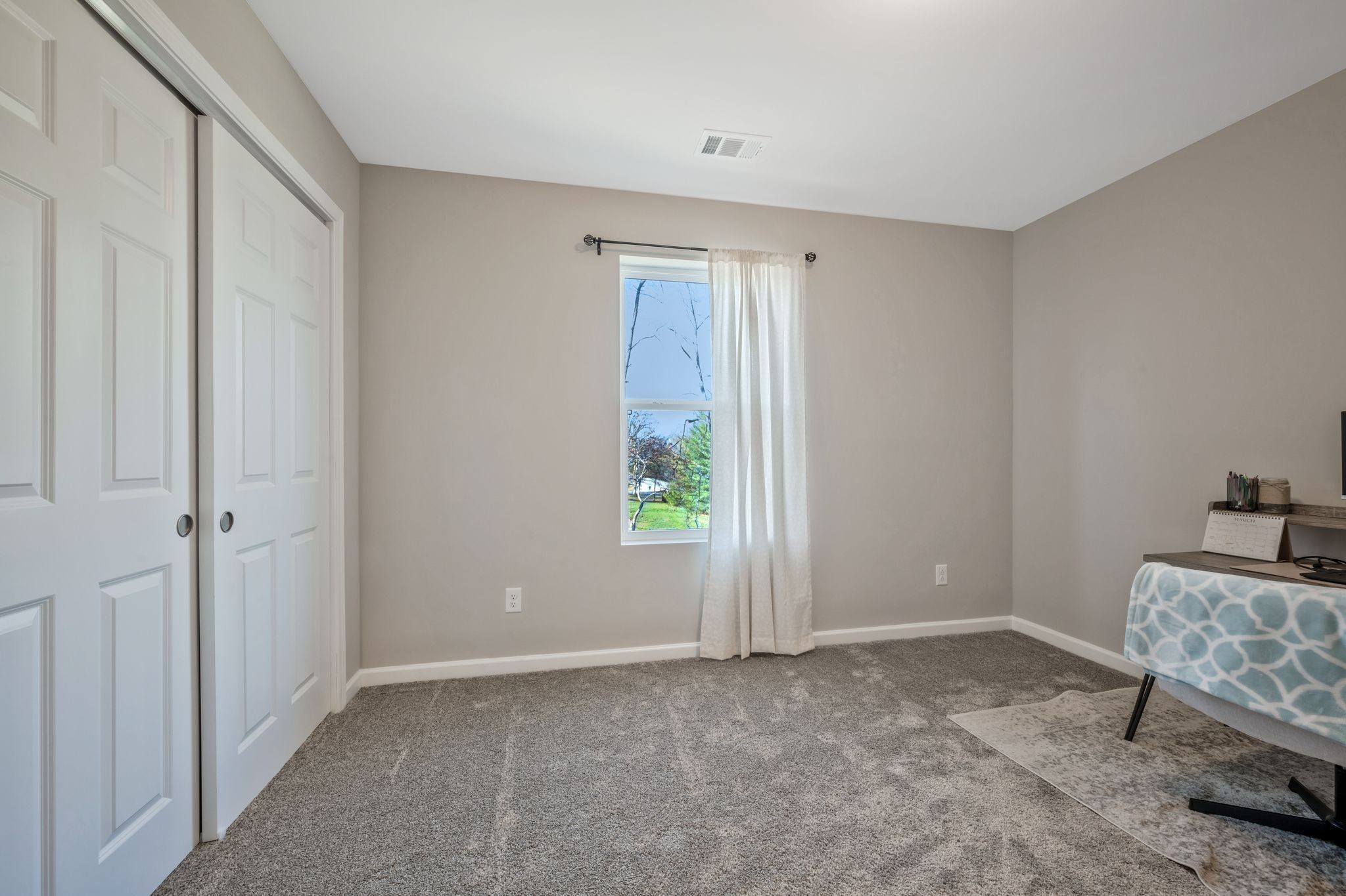 147 Timber Crest Trail White Bluff, TN 37187 - Photo 24 of 29 a view of livingroom with workspace