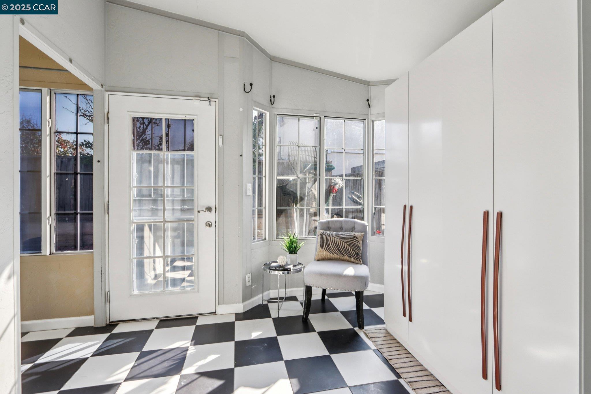 1998 Edgeview Drive San Jose, CA 95122 - Photo 25 of 48