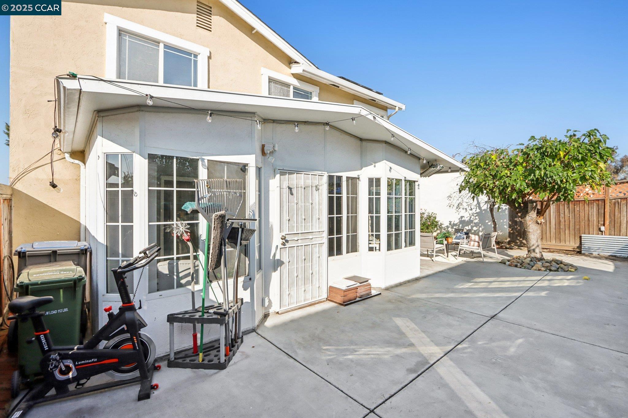 1998 Edgeview Drive San Jose, CA 95122 - Photo 43 of 48