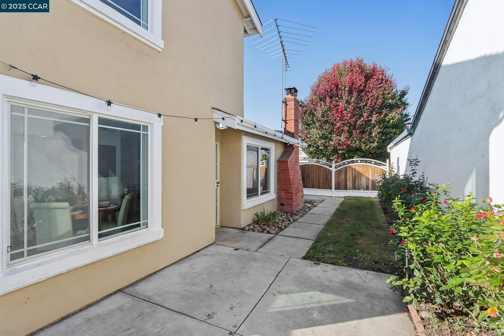 1998 Edgeview Drive San Jose, CA 95122 - Photo 44 of 48