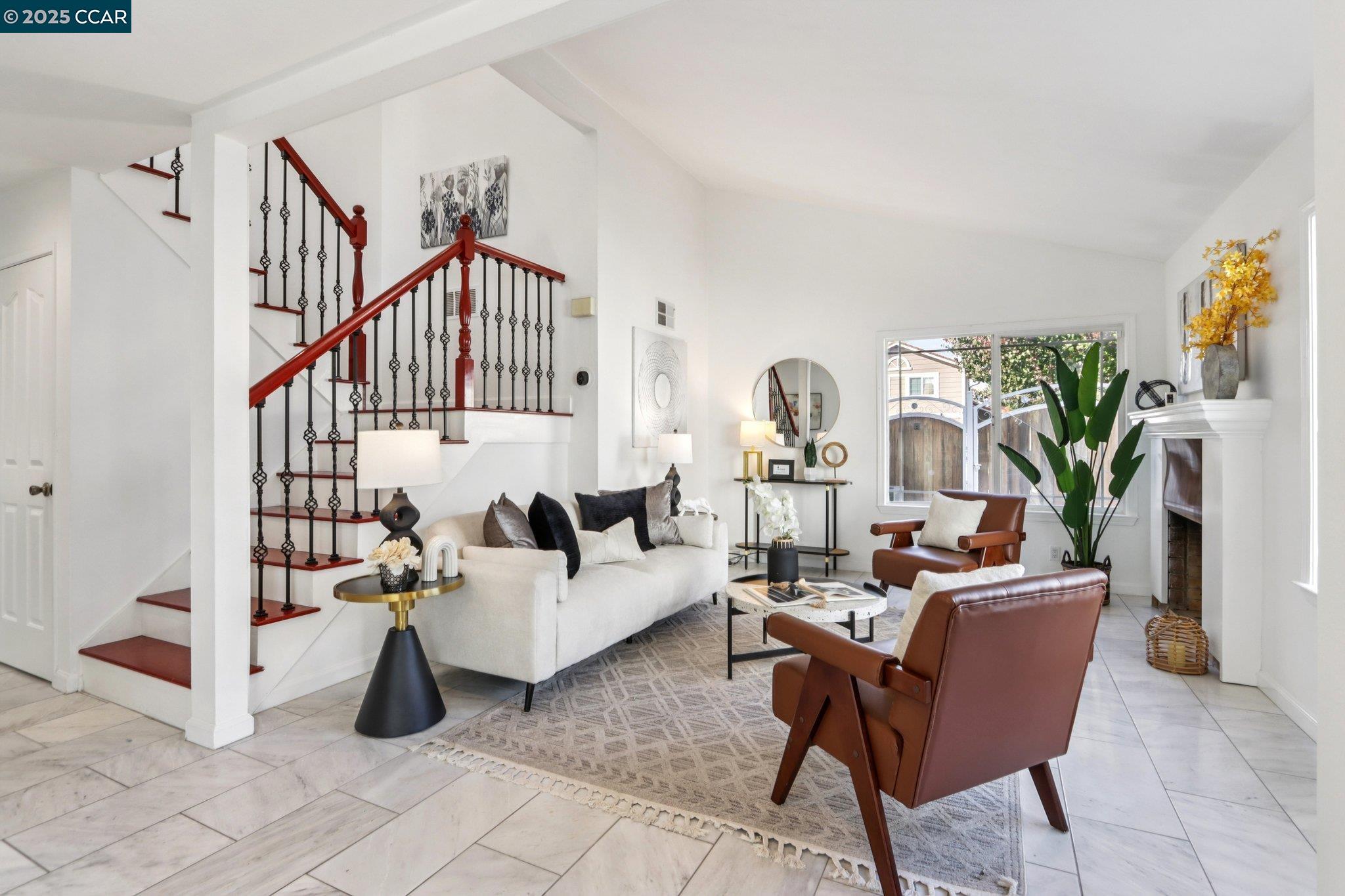 1998 Edgeview Drive San Jose, CA 95122 - Photo 5 of 48