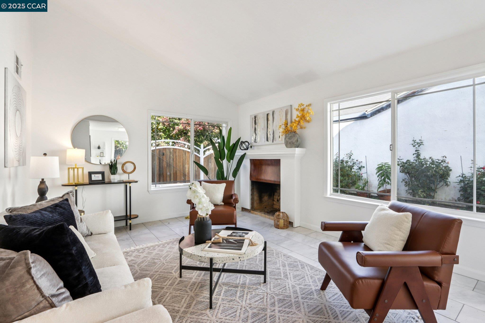 1998 Edgeview Drive San Jose, CA 95122 - Photo 8 of 48