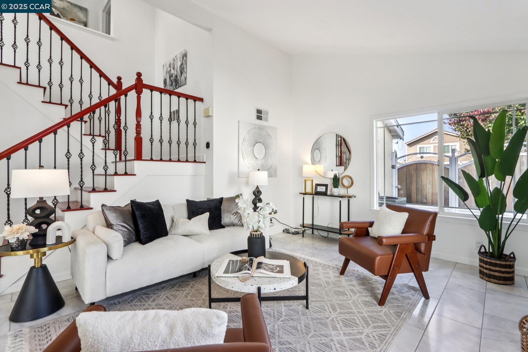 1998 Edgeview Drive San Jose, CA 95122 - Photo 9 of 48