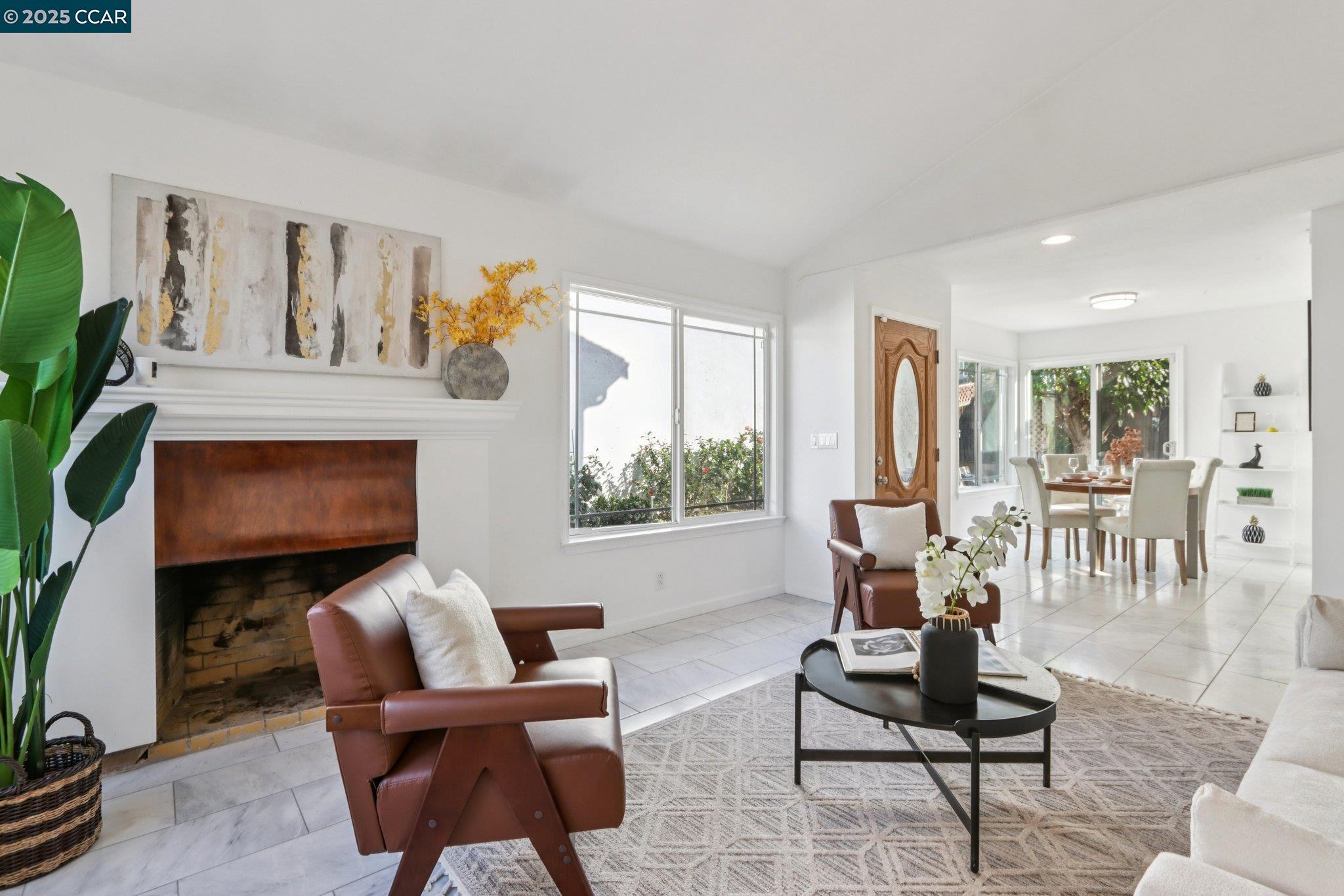 1998 Edgeview Drive San Jose, CA 95122 - Photo 10 of 48