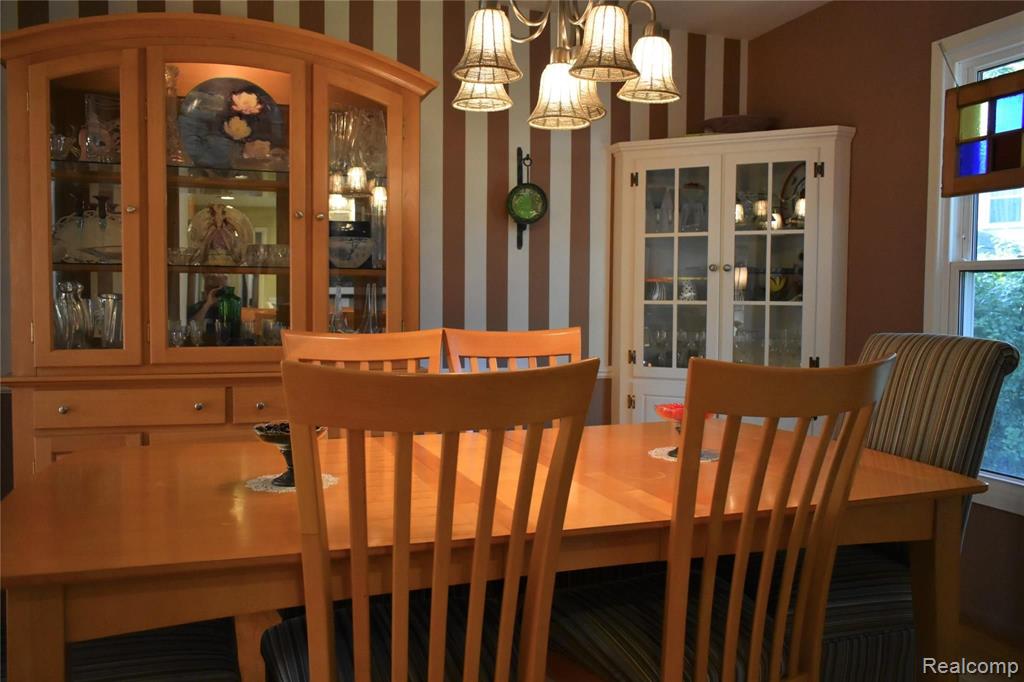31161 Old Stage Road Beverly Hills, MI 48025 - Photo 20 of 32