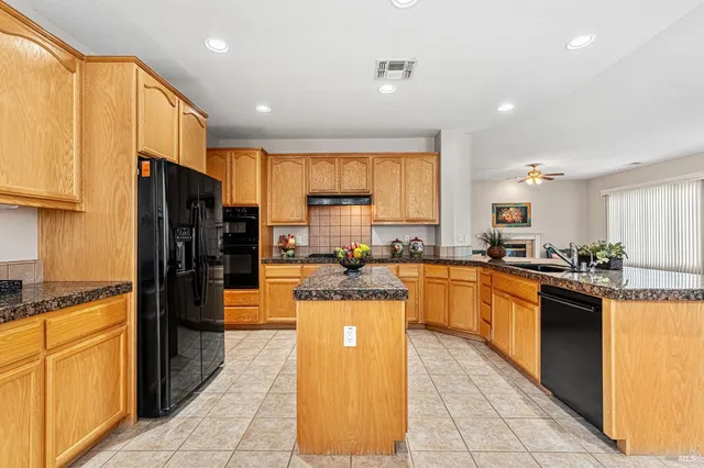 $515,000 | 408 Willow Brook Way, Rio Vista, CA 94571