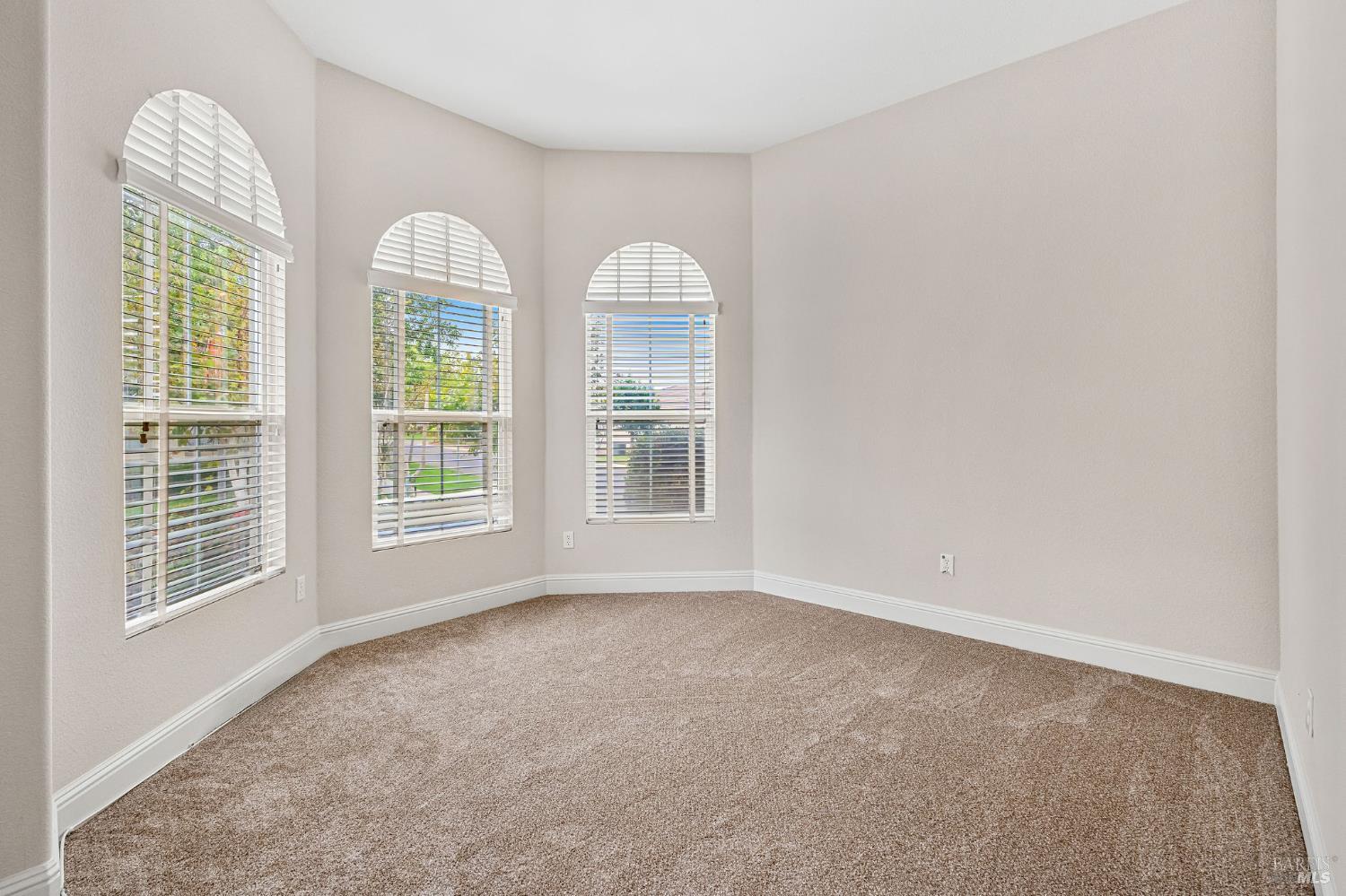 408 Willow Brook Way Rio Vista, CA 94571 - Photo 31 of 79 guest bedroom with bay window