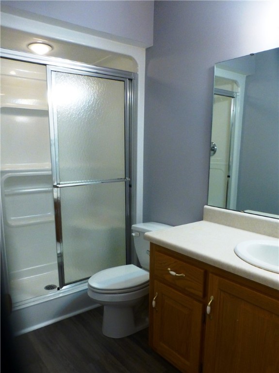 106 Holly Ridge Drive Anderson, SC 29621 - Photo 20 of 30 WI Shower with seats