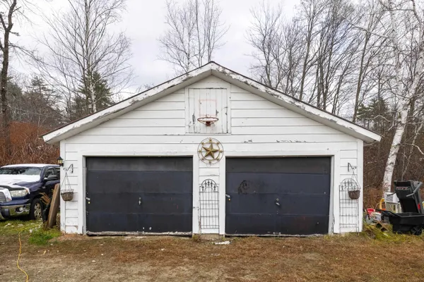 $248,000 | 220 Lime Kiln Road, Haverhill, NH 03780