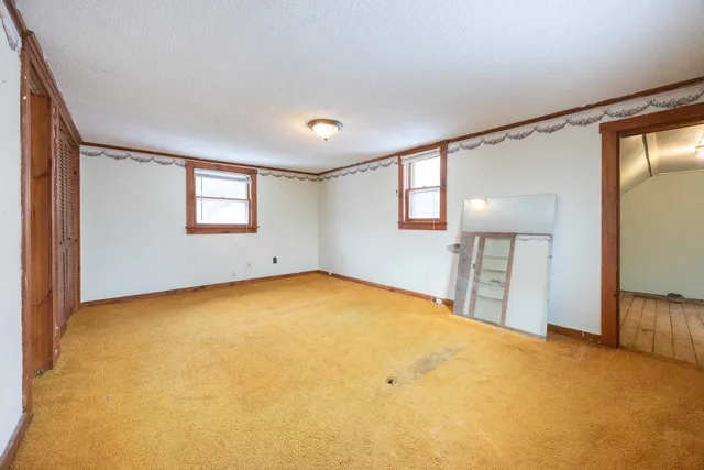 $268,000 | 220 Lime Kiln Road, Haverhill, NH 03780