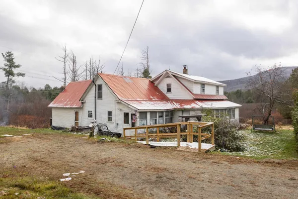 $248,000 | 220 Lime Kiln Road, Haverhill, NH 03780