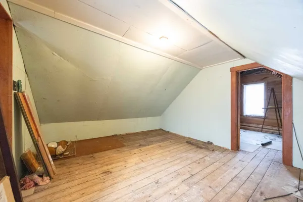 $248,000 | 220 Lime Kiln Road, Haverhill, NH 03780