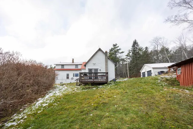 $268,000 | 220 Lime Kiln Road, Haverhill, NH 03780