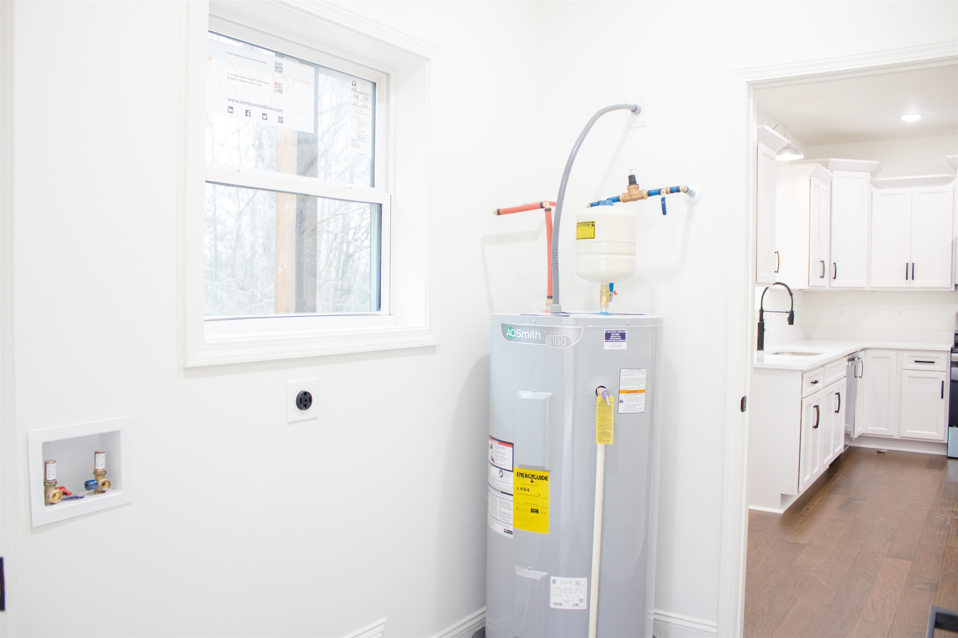 273 Oakgrove Road Selmer, TN 38375 - Photo 16 of 17 a bathroom with a sink and a mirror