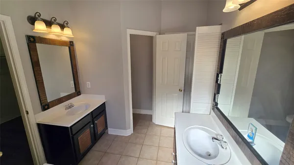 $309,900 | 4831 Preston Trail Lane, Pasadena, TX 77505