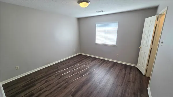 $309,900 | 4831 Preston Trail Lane, Pasadena, TX 77505
