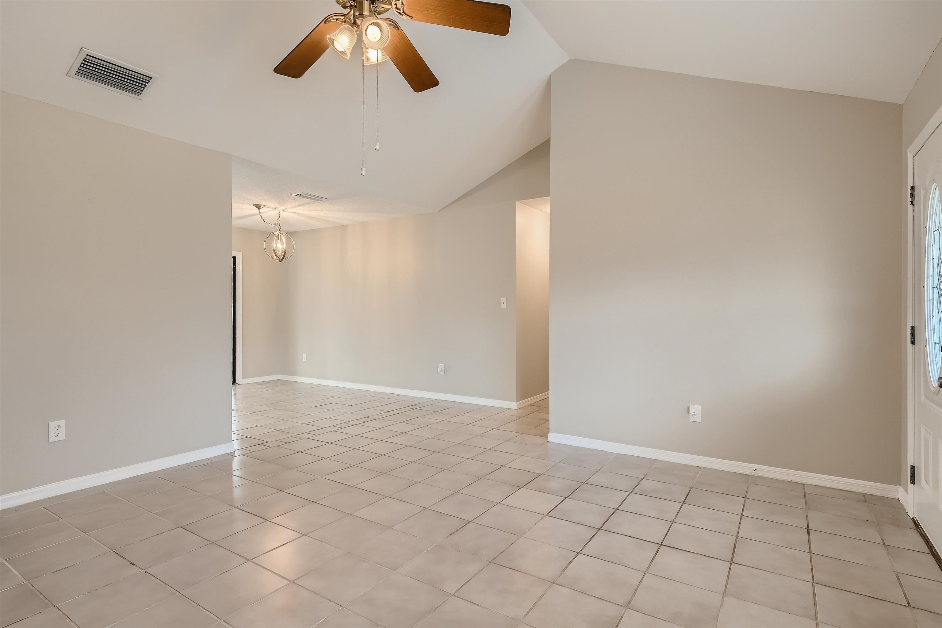 1720 Lightsey Road St. Augustine, FL 32084 - Photo 7 of 32 Gallery Image 7
