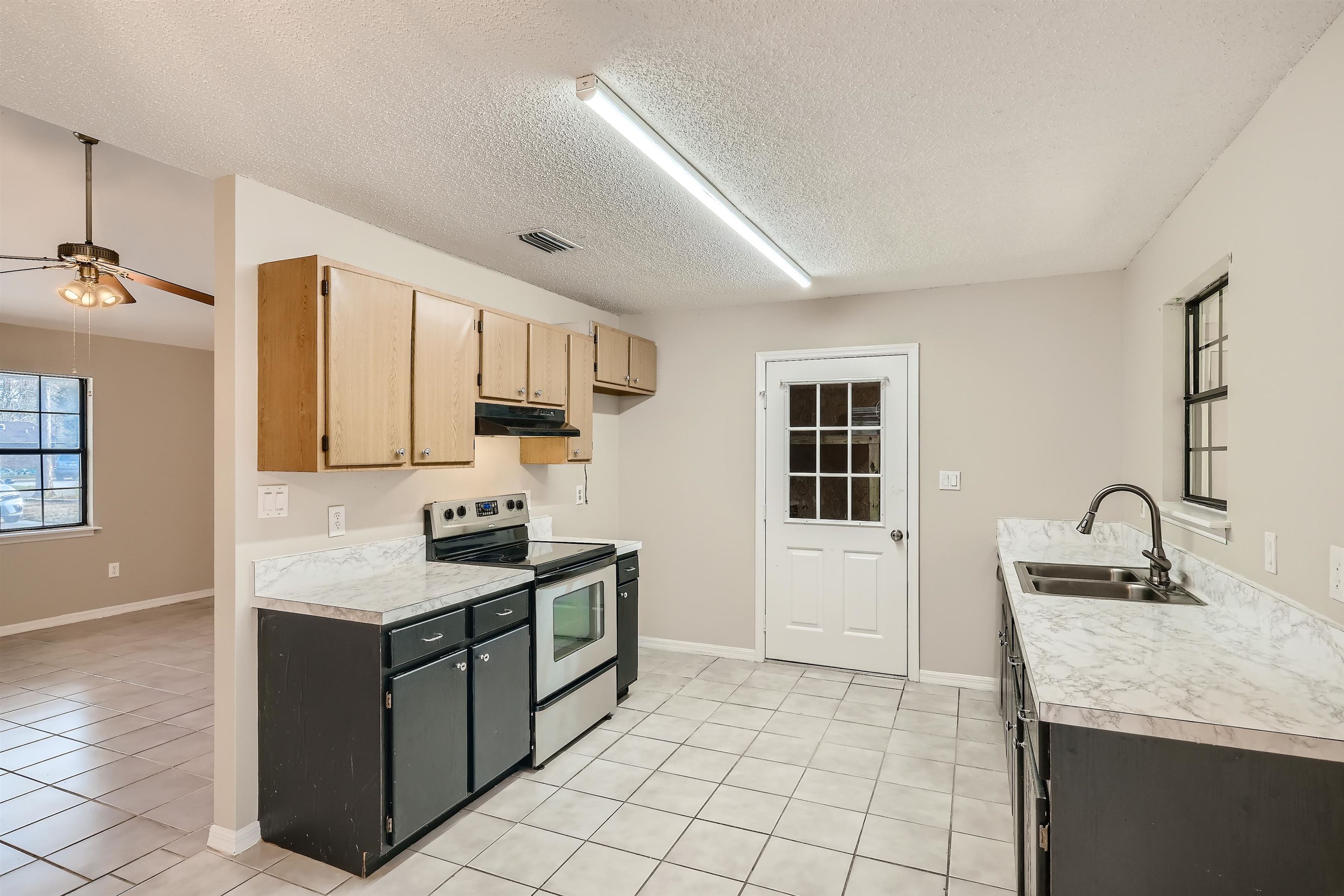 1720 Lightsey Road St. Augustine, FL 32084 - Photo 9 of 32 Gallery Image 9