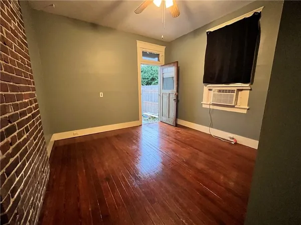 $1,350 | 4807 Dryades Street, New Orleans, LA 70115