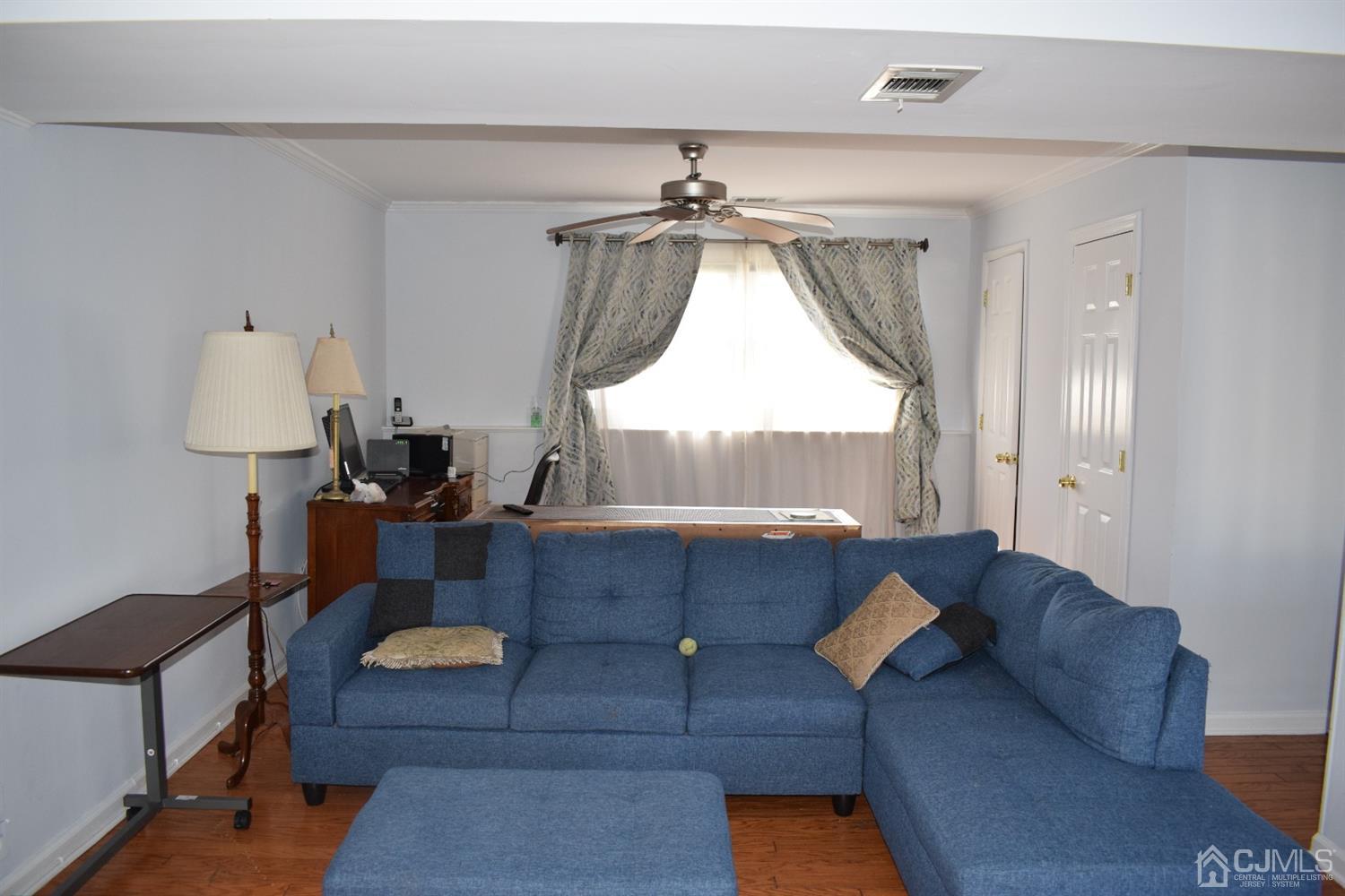 1223 Cherokee Road North Brunswick, NJ 08902 - Photo 22 of 33 Gallery Image 22