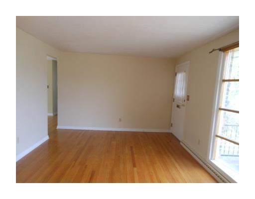 1108 Blithe Road Springfield, OH 45503 - Photo 4 of 9