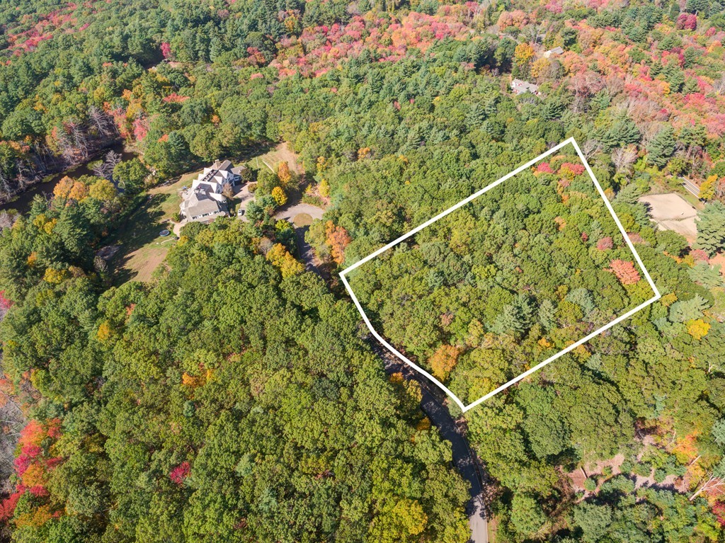 Lot 2 Wilson's Way Dover, MA 02030 - Photo 1 of 6