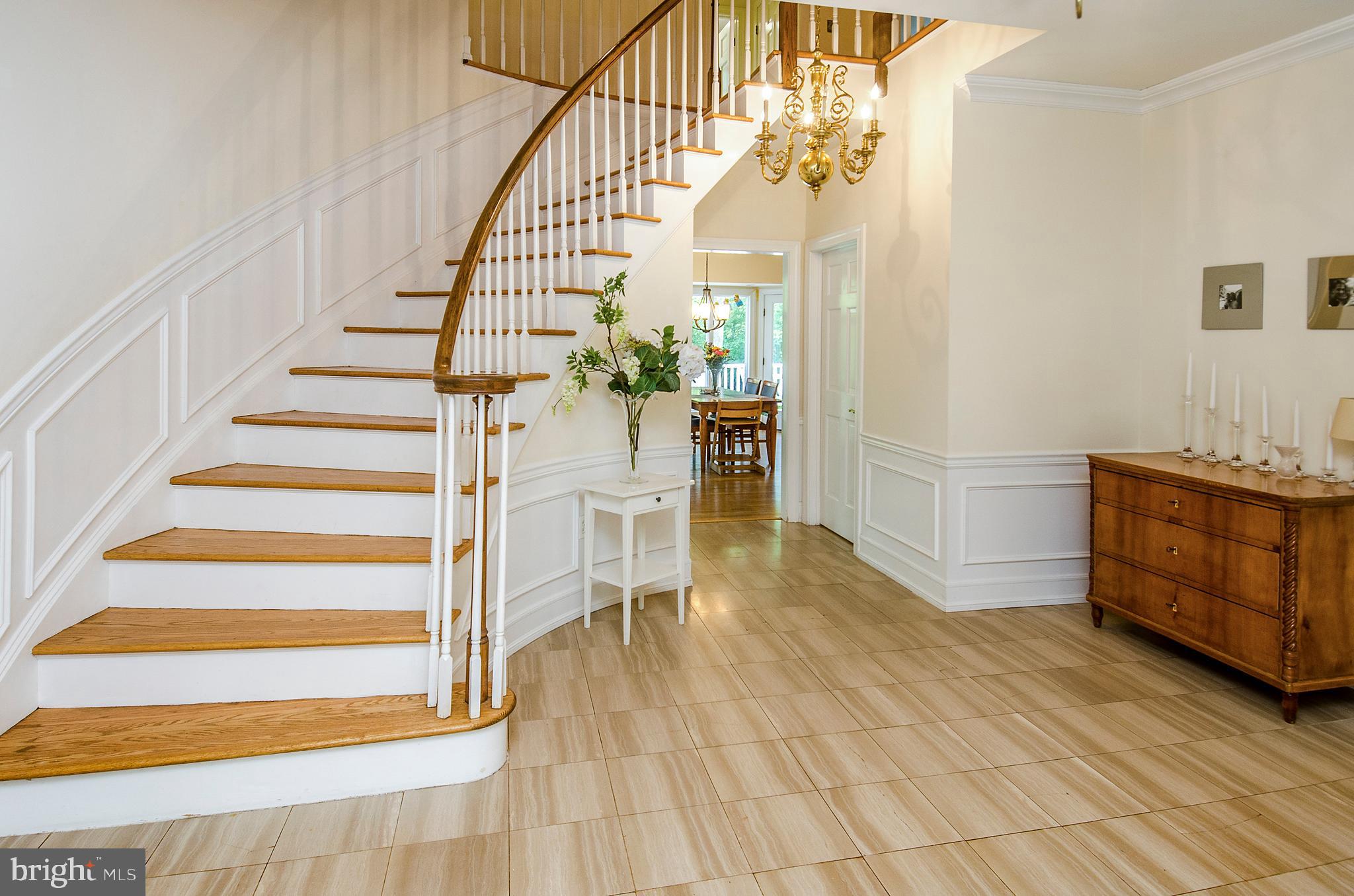 210 Arreton Road Princeton, NJ 08540 - Photo 2 of 20