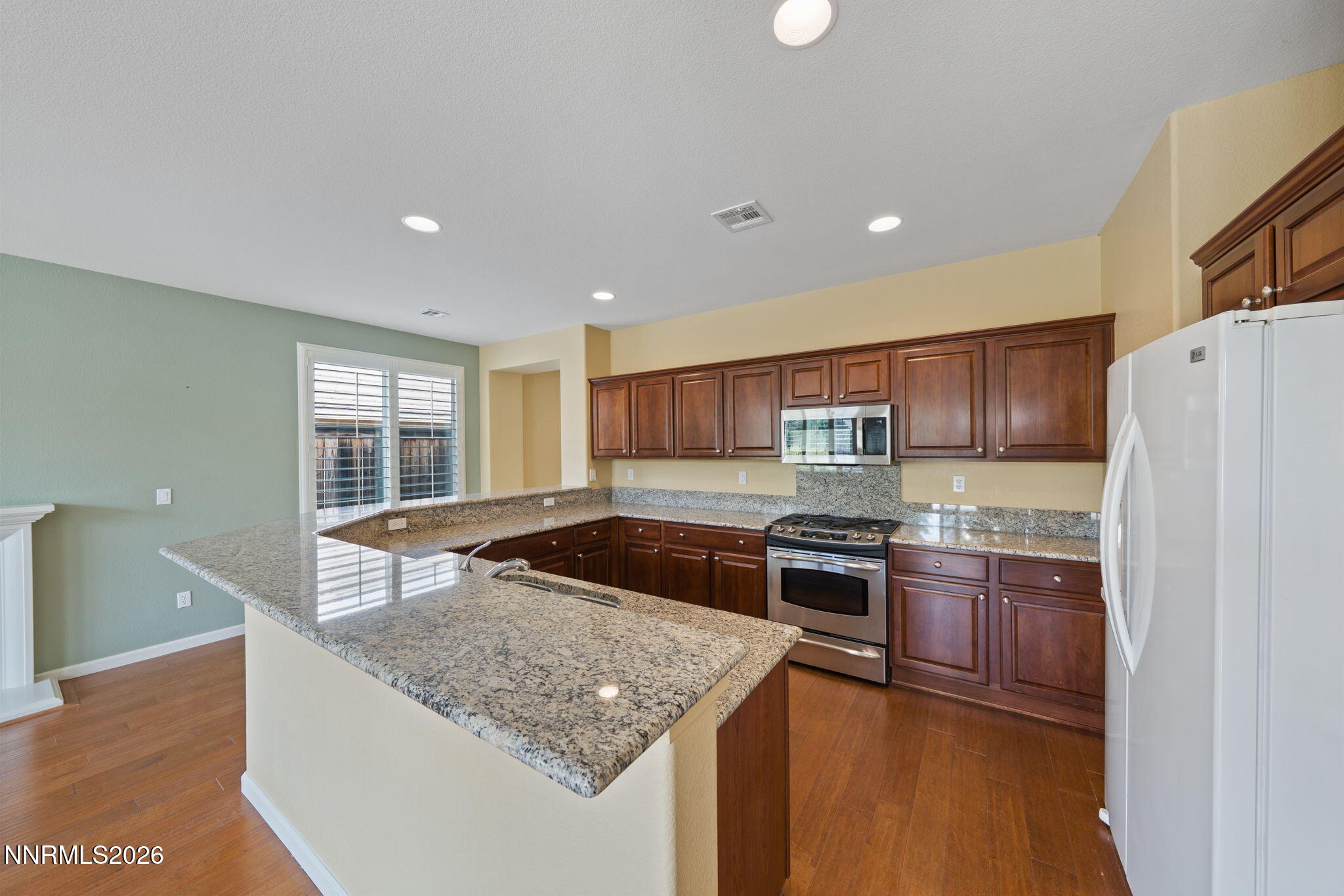 1020 West Del Webb Parkway Reno, NV 89523 - Photo 15 of 47 17-web-or-mls-A7V02104