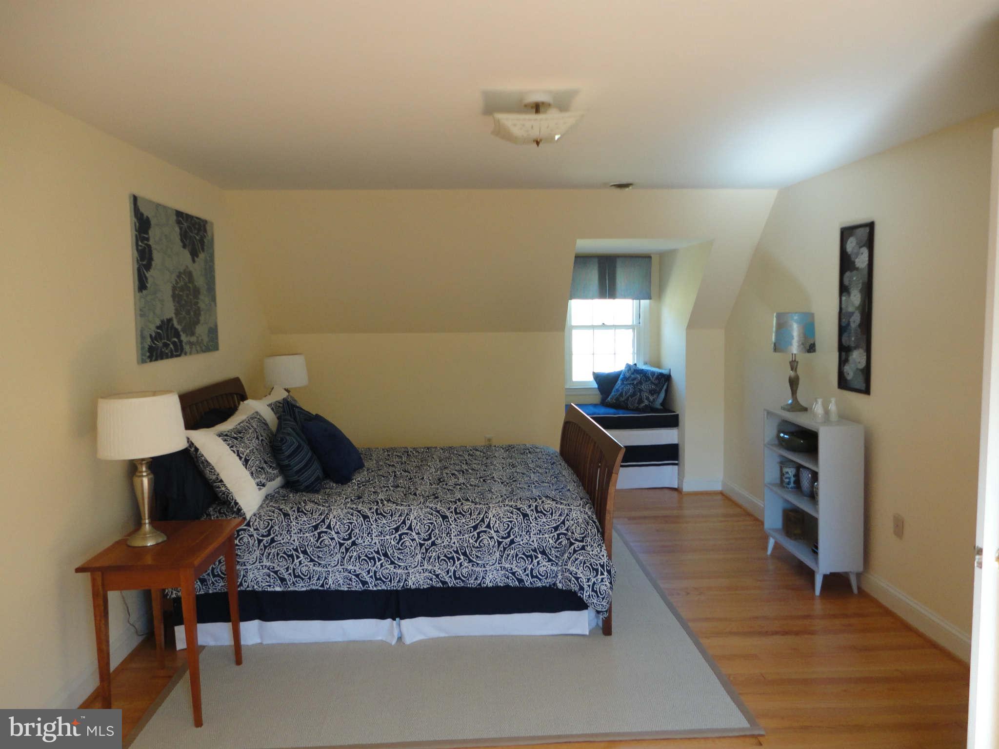 2301 Ravenview Road Lutherville-Timonium, MD 21093 - Photo 21 of 28 Master Bedroom